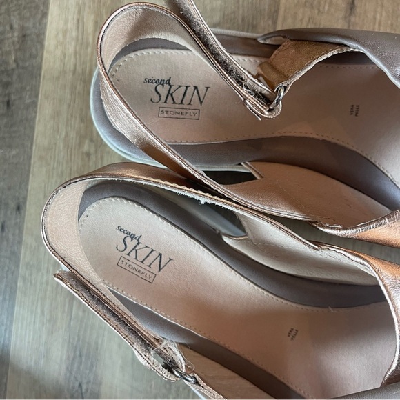 Stonefly Second Skin Metallic Sandals - Picture 7 of 8